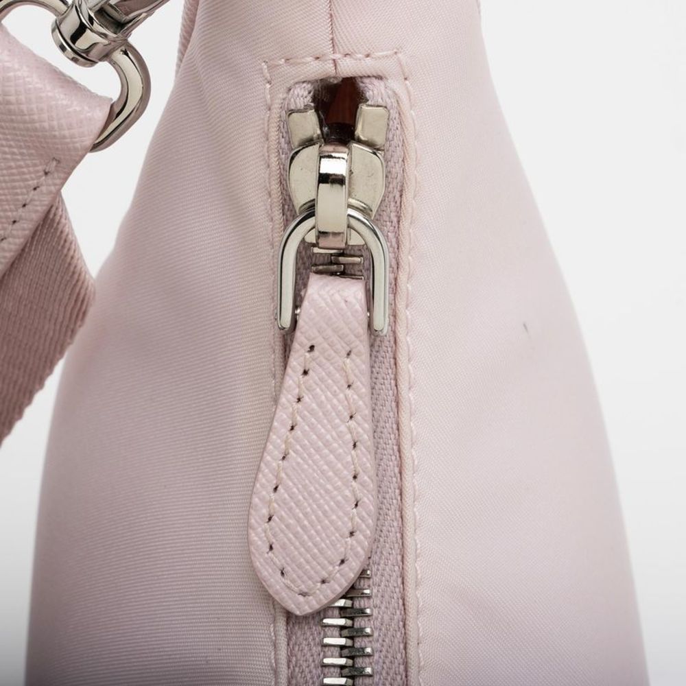 Prada Tessuto Re-Edition 2005 Crossbody Bag - Picture 9 of 14
